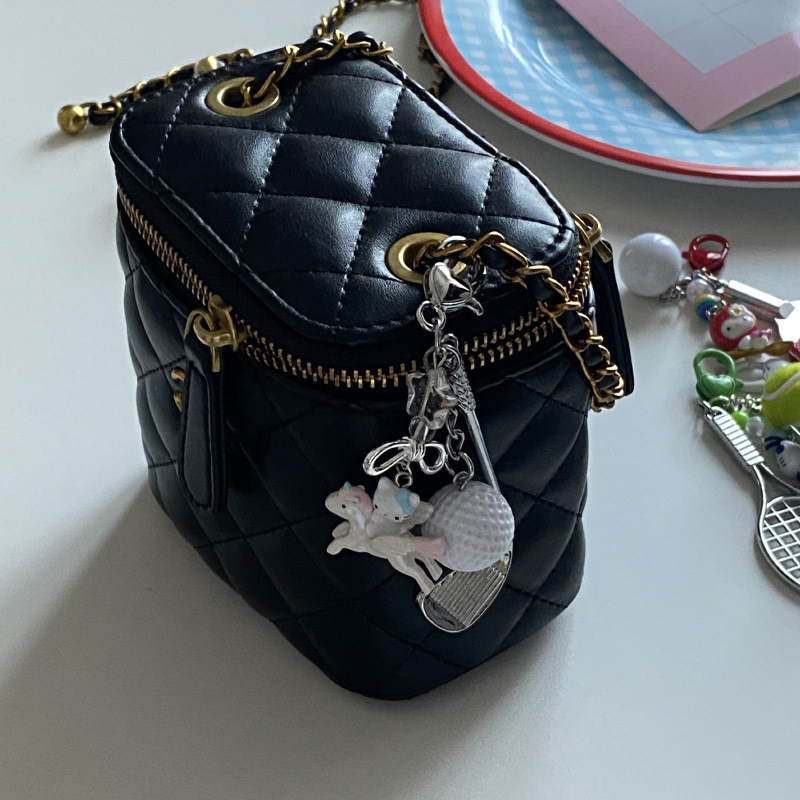 Porte-clés Hello Kitty, série  - Badminton House avis et prix